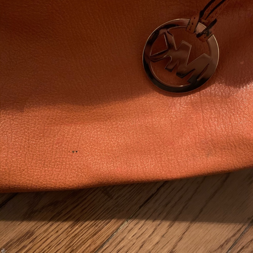 Orange Michael Kors purse - Picture 5 of 5